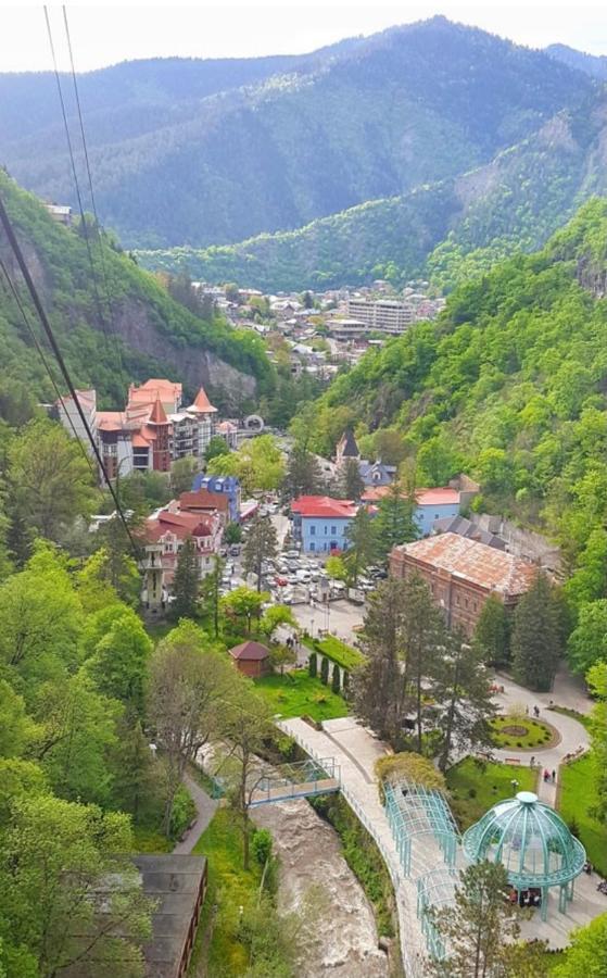 Appartamento Lizielene Borjomi Esterno foto