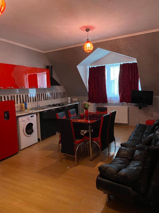 Appartamento Lizielene Borjomi Esterno foto
